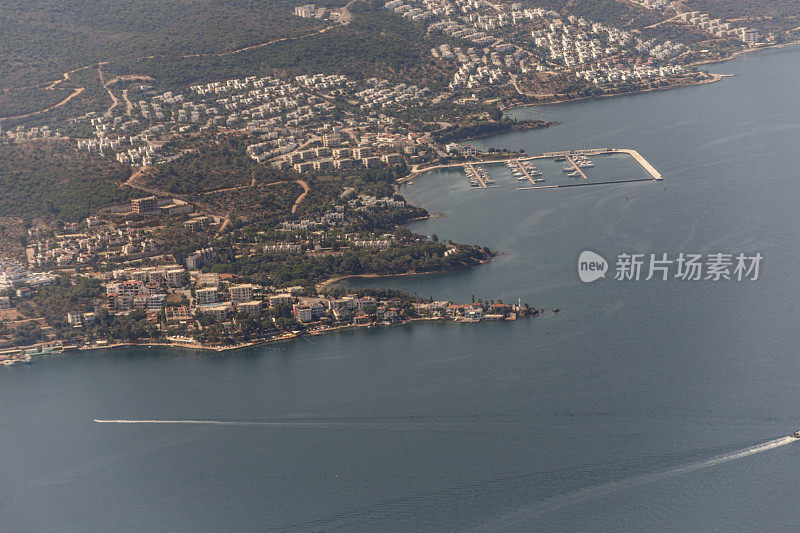 土耳其milas bodrum mugla附近的夏季小镇gulluk村海岸